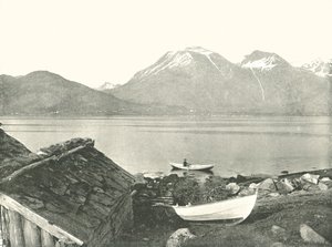 The Hardangerfjord في Rosendal ، النرويج ، 1895. بواسطة غير معروف