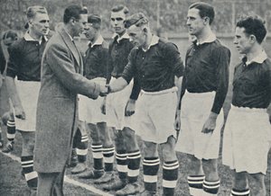 اهتمام الملوك بالرياضة ، 1931 ، 1937. بواسطة غير معروف