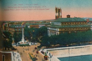 The Place du Châtelet - مسرح سارة - برنهاردت وتور سانت جاك ، عام 1920 بواسطة غير معروف