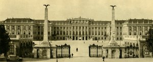 قصر شونبرون ، فيينا ، النمسا ، c1935. بواسطة غير معروف