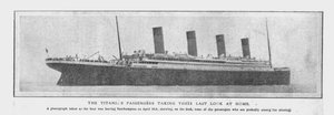 ركاب تايتانيكس يلقيون نظرة أخيرة على المنزل ، 20 أبريل 1912. بواسطة غير معروف
