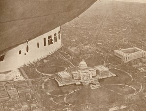 المنطاد الأمريكي لوس أنجلوس في رحلة فوق واشنطن ، 1927 بواسطة غير معروف