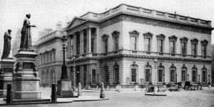 نادي الخدمة المتحدة ، واترلو بليس ، لندن ، 1926-1927 بواسطة غير معروف