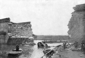 الجسر في تريلبورت ، معركة المارن الأولى ، فرنسا ، 5-12 سبتمبر 1914 بواسطة غير معروف