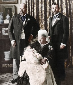 يوم التعميد المستقبلي للملك إدوارد الثامن ، 16 يوليو 1894 بواسطة غير معروف