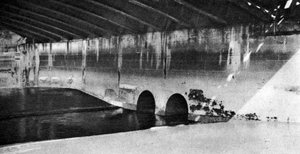 مصب هولبورن ، حيث يجد نهر التايمز باعتباره أسطول الخندق ، لندن ، 1926-1927 بواسطة غير معروف