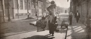 بائع الخوص ، 1914 بواسطة غير معروف