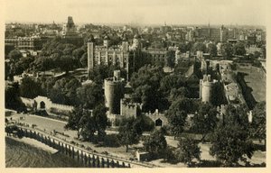 برج لندن. منظر عام من الجنوب ، ج 1920. بواسطة غير معروف