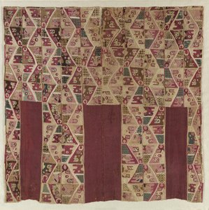 سترة ، ج. 700-1100. بواسطة غير معروف