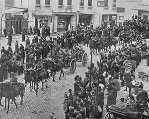المدفعية التركية تغادر القسطنطينية في الخدمة الفعلية ، 1915 بواسطة غير معروف