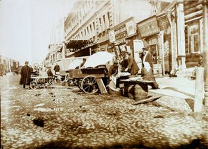 شارع تفرسكايا - يامسكايا ، موسكو ، روسيا ، 1911 بواسطة غير معروف