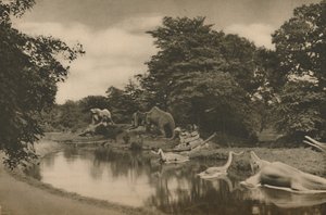 حيث وحوش ما قبل التاريخ Lurk على ضفاف البحيرة في أسباب القصر ، c1935. بواسطة غير معروف