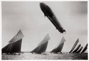 Zeppelin LZ11 Viktoria Luise في الرحلة أثناء Kiel Regatta ، ألمانيا ، 1912 1933 بواسطة غير معروف