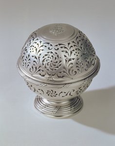 صندوق صابون ، جزء من مجموعة مع إبريق وحوض ، بقلم فرانسيس ريل ، باريس ، 1771