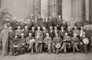 الأعضاء المستعمرون الأفارقة في اتفاقية الاتحاد الوثيق لعام 1908 الذين توصلوا إلى شروط أدت إلى تمرير البرلمان البريطاني لقانون جنوب إفريقيا لعام 1909.