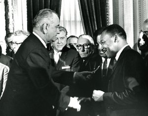 MLK - مشروع قانون حقوق التصويت بواسطة فنان غير معروف