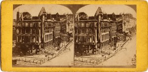 بلدية باريس (1871): منظر لباريس في حالة خراب. تصوير مجهول. اطبع على الورق المقوى. خافت. 17،5x6،9 سم بواسطة غير معروف
