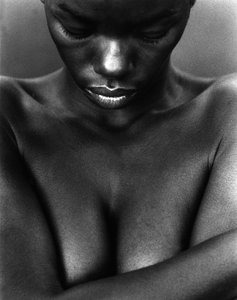 Noir 60، 2001 (b / w photo) بواسطة فنان غير معروف