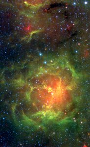 سديم Trifid ، عام 2005 بواسطة غير معروف