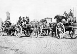 United Kingdon: عربات النبيذ في كرم. فرنسا ، c1890 بواسطة غير معروف
