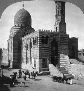 مسجد ضريح السلطان قايتباي ، القاهرة ، مصر ، 1905. بواسطة أندروود أند أندروود