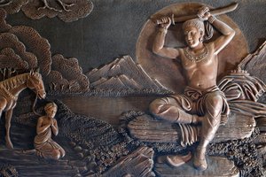 المعبد البوذي لينه فونغ ، حياة بوذا ، بعيدًا عن القصر ، تبادل الأمير سيدارتا ملابسه الجميلة بخرق وقطع شعره الطويل ، دالات ، فيتنام بواسطة غير معروف
