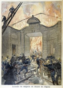 تدخل فرق الإطفاء أثناء حريق محل ديكور الأوبرا. رسم توضيحي لـ "مجلة Petity" عام 1894. بواسطة فنان غير معروف