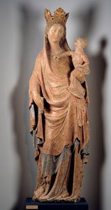 The Virgin has the Child Anonymous sculpture of the 14th century. بواسطة فنان غير معروف
