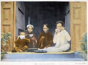 Meal of an Annamite family، v. 1895، "" Around the World "، أواخر القرن التاسع عشر. بواسطة مصور غير معروف