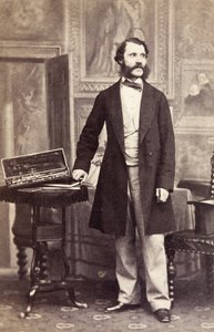 صورة هنري لازاروس بواسطة مصور غير معروف