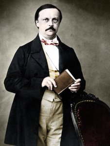 صورة للفيزيائي وعالم وظائف الأعضاء الألماني هيرمان فون هيلمهولتز (1821-1894). بواسطة مصور غير معروف