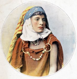 امرأة تونسية. 1898. بواسطة مصور غير معروف
