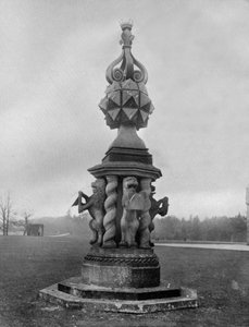المزولة ، قلعة جلاميس ، 1924-1926.