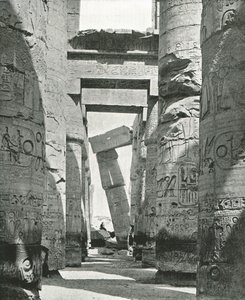 أعمدة قاعة الأعمدة ، الكرنك ، مصر ، 1895. بواسطة W and S Ltd