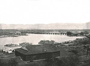 نهر مين والجسر العظيم ، فوتشو ، الصين ، 1895. بواسطة W and S Ltd