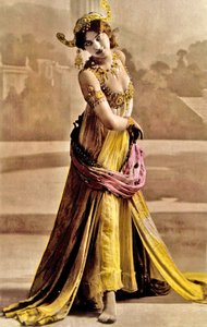 شمس بواسطة فاليري (1863 1935)