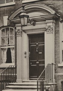 Doorway ، شارع Southgate ، وينشستر (صورة b / w) بواسطة وليام جالسوورثي ديفي