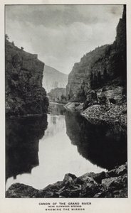 وديان كولورادو: Canon of the Grand River ، بالقرب من Glenwood Springs ، تظهر المرآة (صورة أبيض وأسود) بواسطة وليام هنري جاكسون