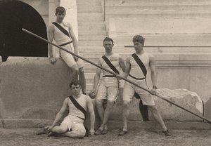 الرياضيون الأمريكيون في دورة الألعاب الأولمبية الصيفية ، أثينا ، اليونان. 1896 (صورة) بواسطة . .