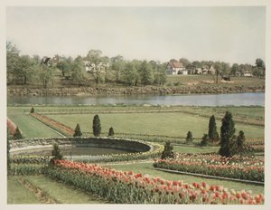 American Suburban Scene '، c1928 بواسطة ريتشارد (بعد) داد