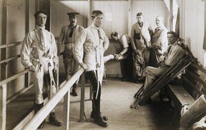 Prosthetics Soldiers wearing artificial legs, c 1915-1918 بواسطة فرديناند جورج والدمولر