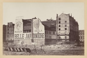 La Belle Jardinière: المتجر الموجود في شارع لا سيتي أثناء هدمه ، باريس بواسطة ينسب إلى تشارلز مارفيل