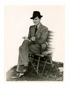 Lord Burlington, c.1938 (b/w photo) بواسطة غير معروف غير معروف
