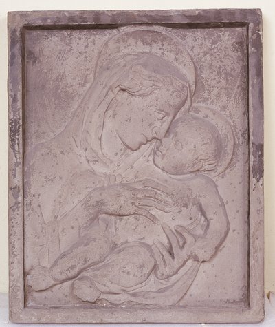 مادونا والطفل (سي 1386-1466). بواسطة (ورشة عمل) دوناتيلو