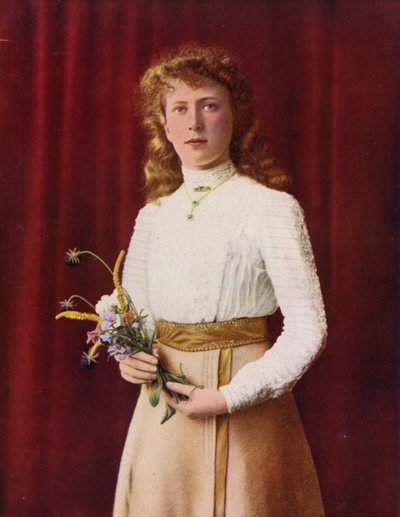 الأميرة ماري عام 1909 (صورة ملونة) بواسطة (بعد) مصور انكليزي