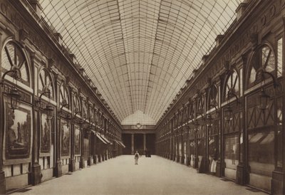 معرض أورليانز في Palais-Royal (صورة b / w) بواسطة (بعد) مصور فرنسي