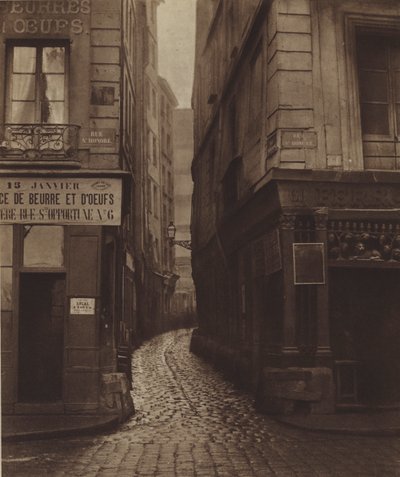 شارع Tirechape ، مأخوذ من شارع Saint-Honore ، تم هدمه في شارع du Pont-Neuf (صورة b / w) بواسطة (بعد) مصور فرنسي
