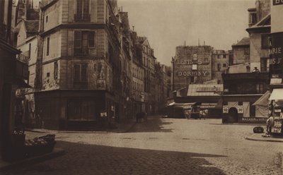 كان Carrefour Gozlin ، حاليًا شارع Saint-Germain ، في موقع سجن العباية (b / w photo) بواسطة (بعد) مصور فرنسي