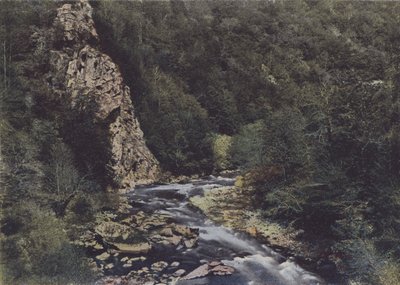 The Gorges de la Cere بين Siran و Lamativie (صورة ملونة) بواسطة (بعد) مصور فرنسي