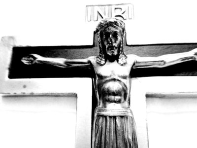 INRI2 بواسطة مارتينا كونيتزكي